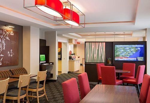 Towneplace Suites By Marriott Kincardine Eksteriør bilde